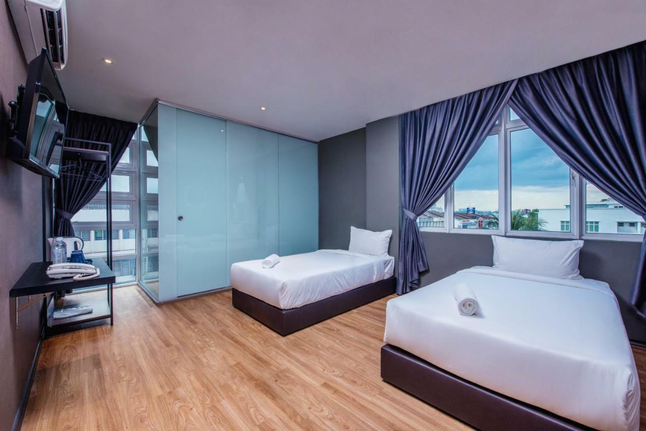 Nap Hotel Johor Bahru Exterior foto