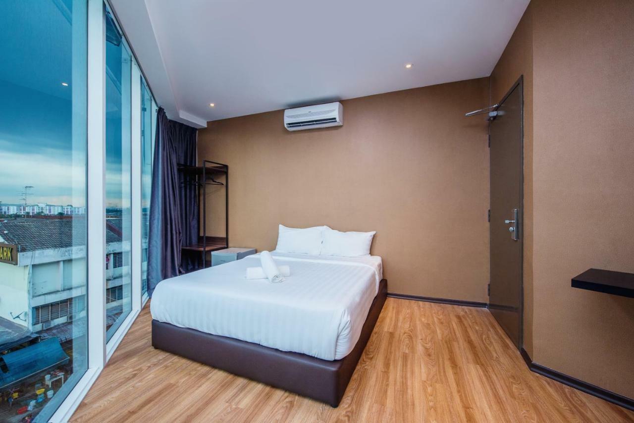 Nap Hotel Johor Bahru Exterior foto