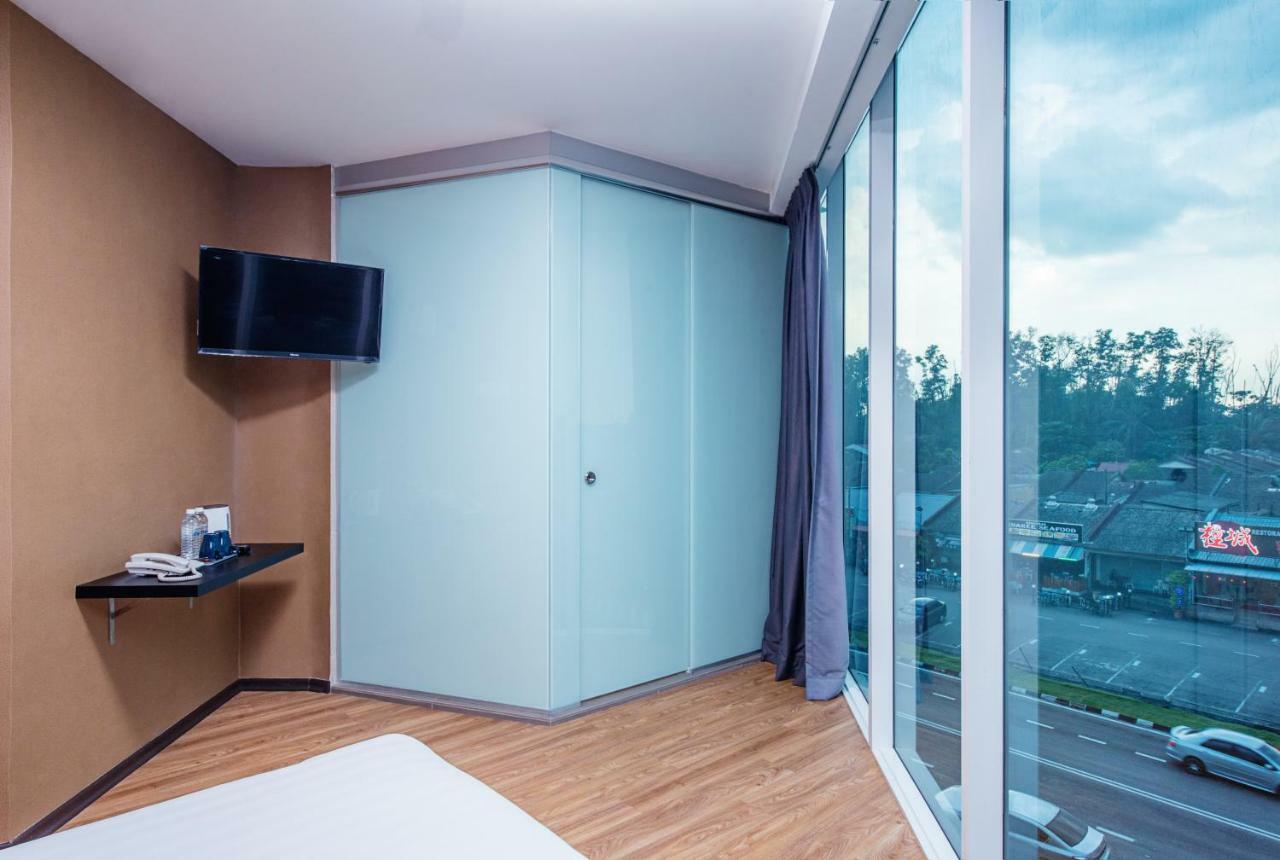 Nap Hotel Johor Bahru Exterior foto